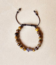 Cargar imagen en el visor de la galería, Cruz de Compostela Marrón